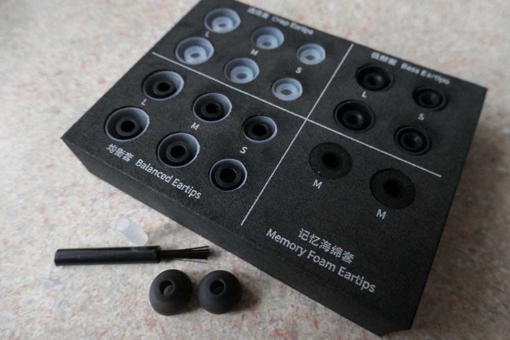 Słuchawki dokanałowe HiBy Seeds II (jak Ikko OH10) w idealnym stanie