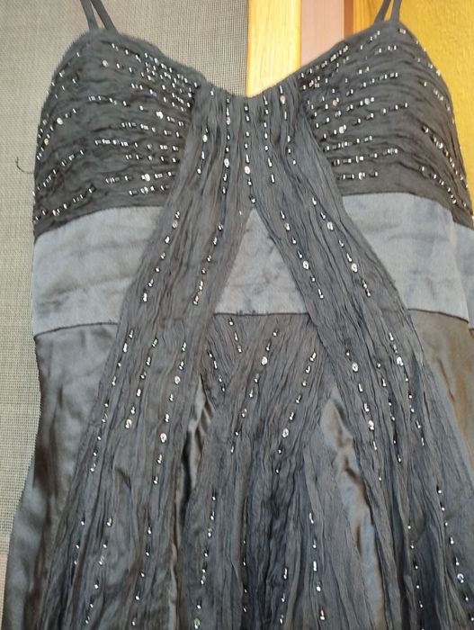 Шёлковое платье, очень красивое