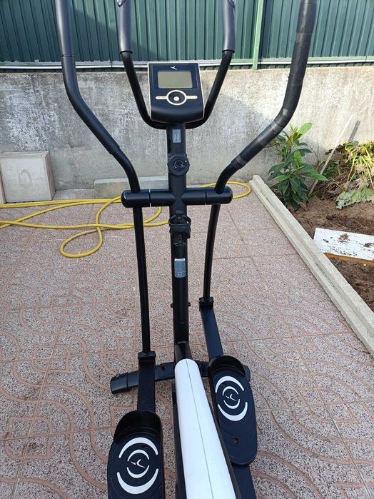 Elíptica Domyos FC700
