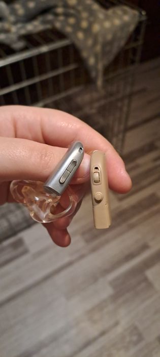 Продам слуховой аппарат Oticon