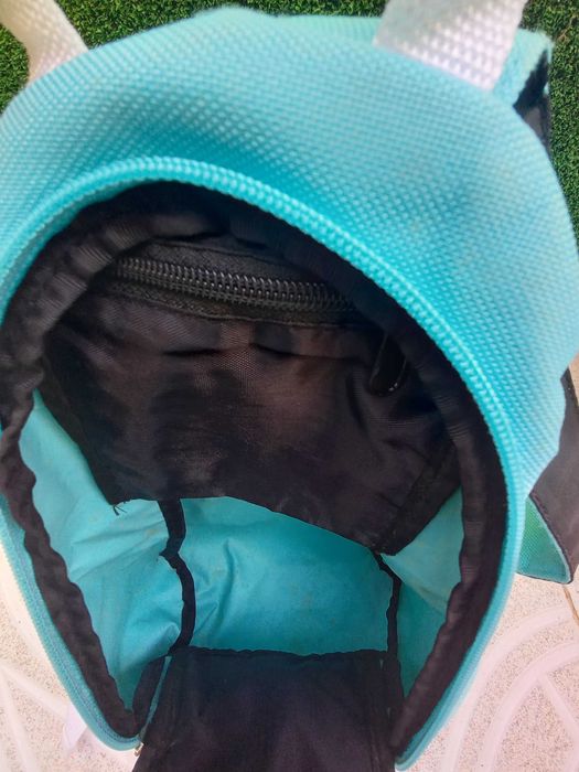 Mochila pequena turquesa