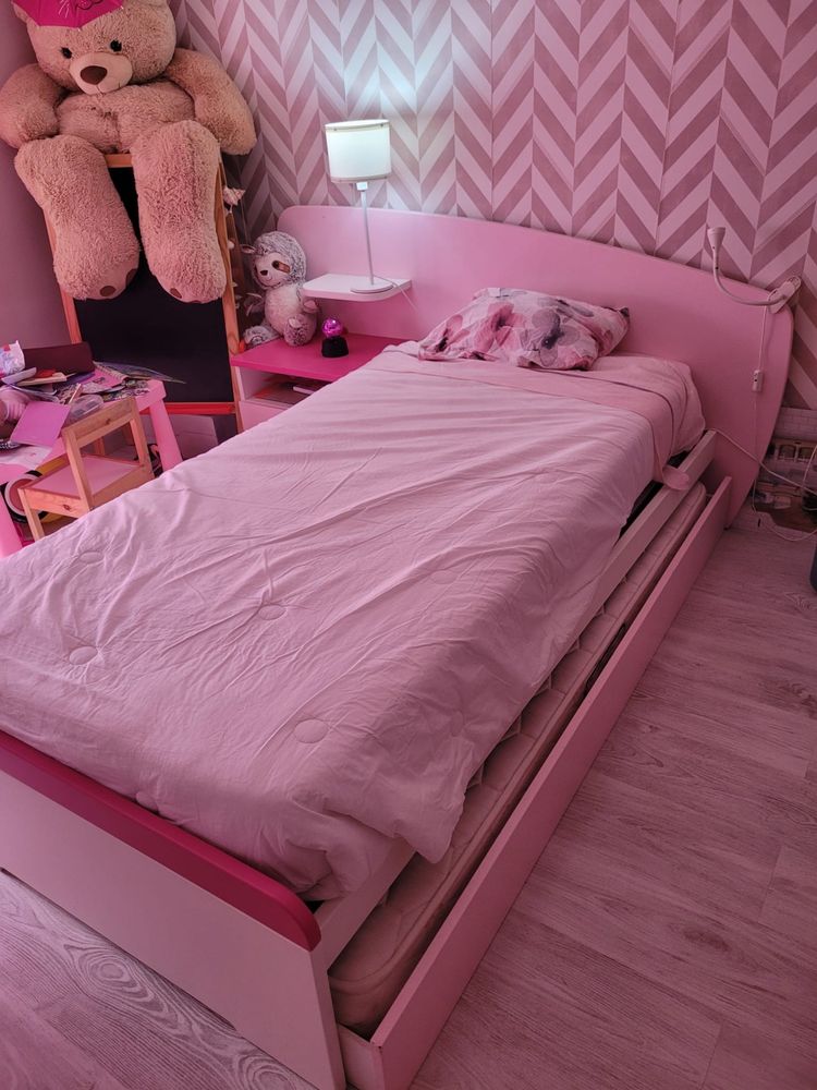 Vendo mobilia de quarto menina
