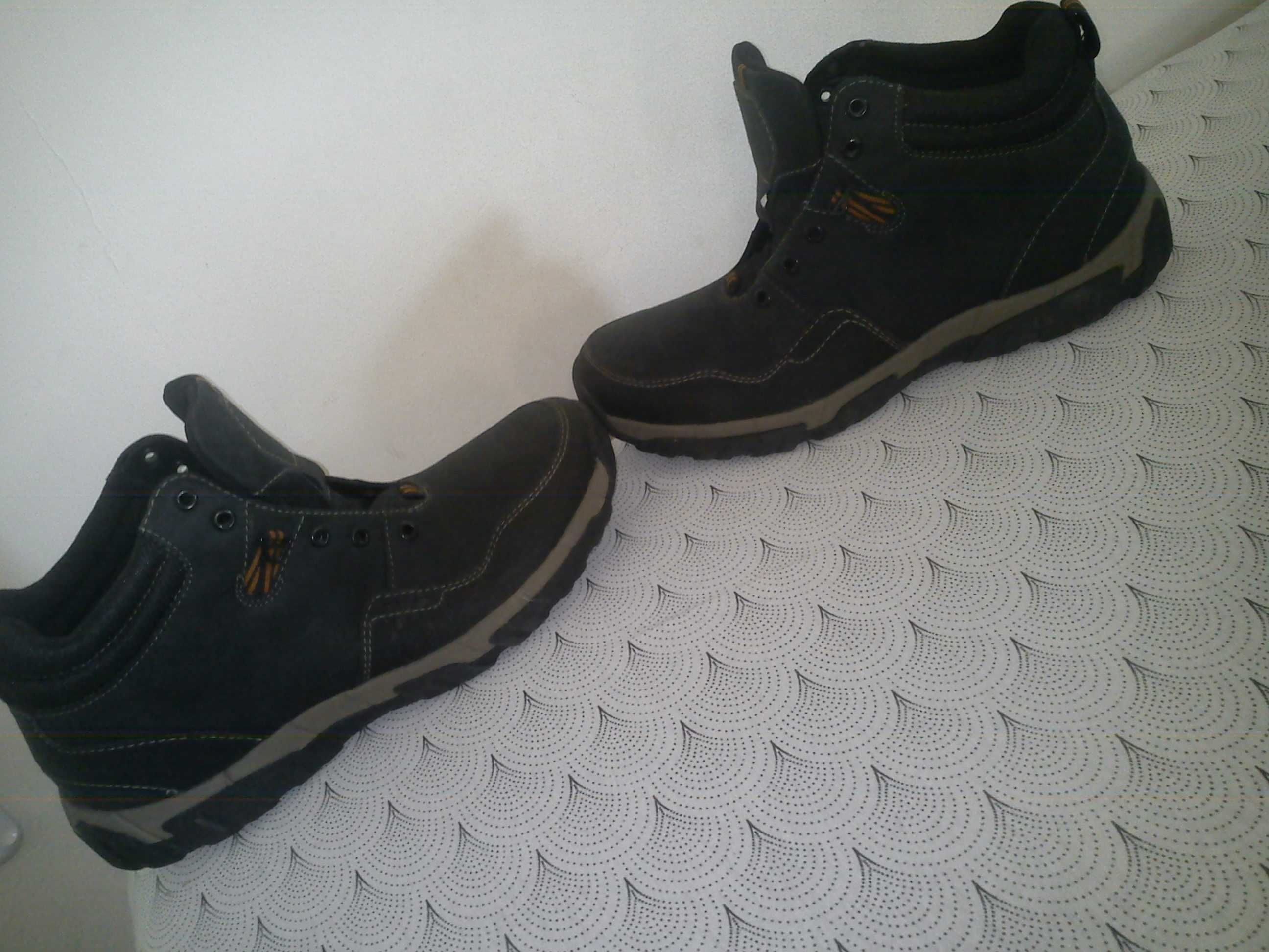 clarks 44/29,5 nowe skóra grafitowe sklep 600 wodoszczelne