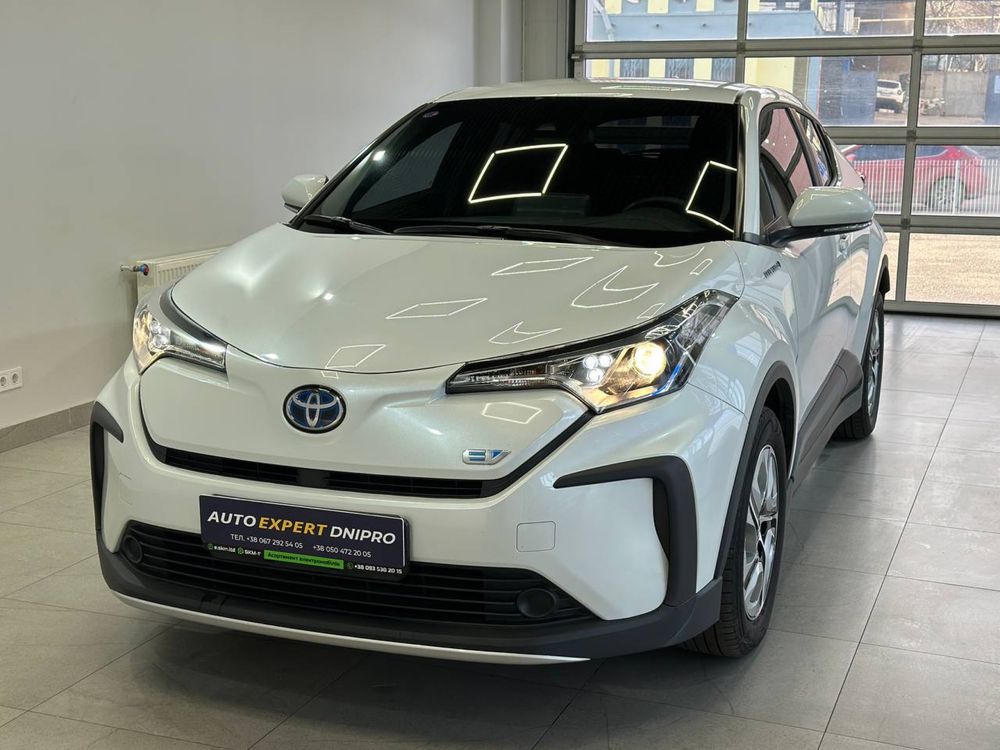 Toyota C-HR EV 2022