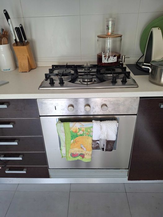 Placa de cozinha e forno Ariston