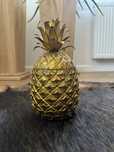 Ananas - metalowa ozdoba