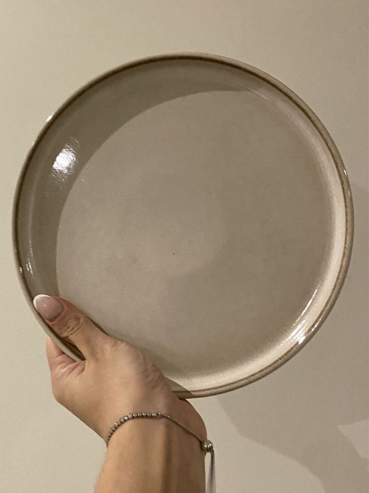 Conjunto 15 pratos cerâmica - 22cm diâmetro