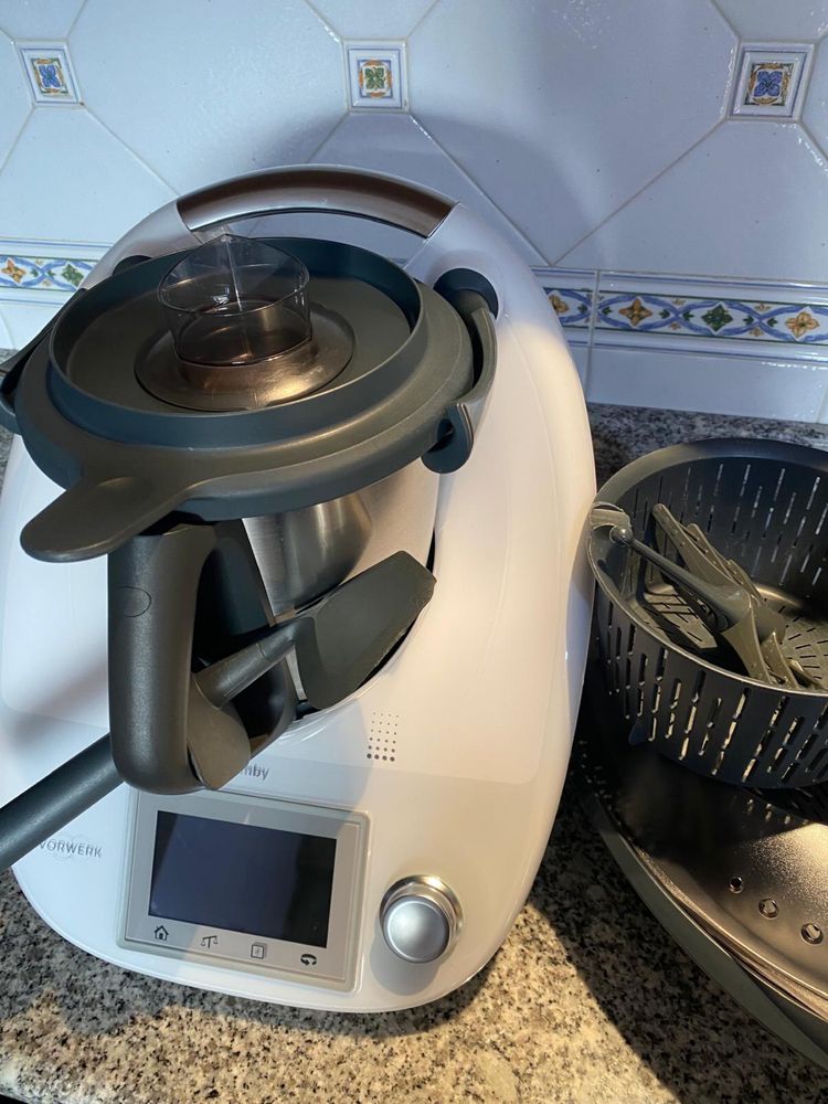 Vendo Bimby TM5 com Cook-Key