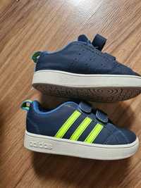 Buty adidas roz 23