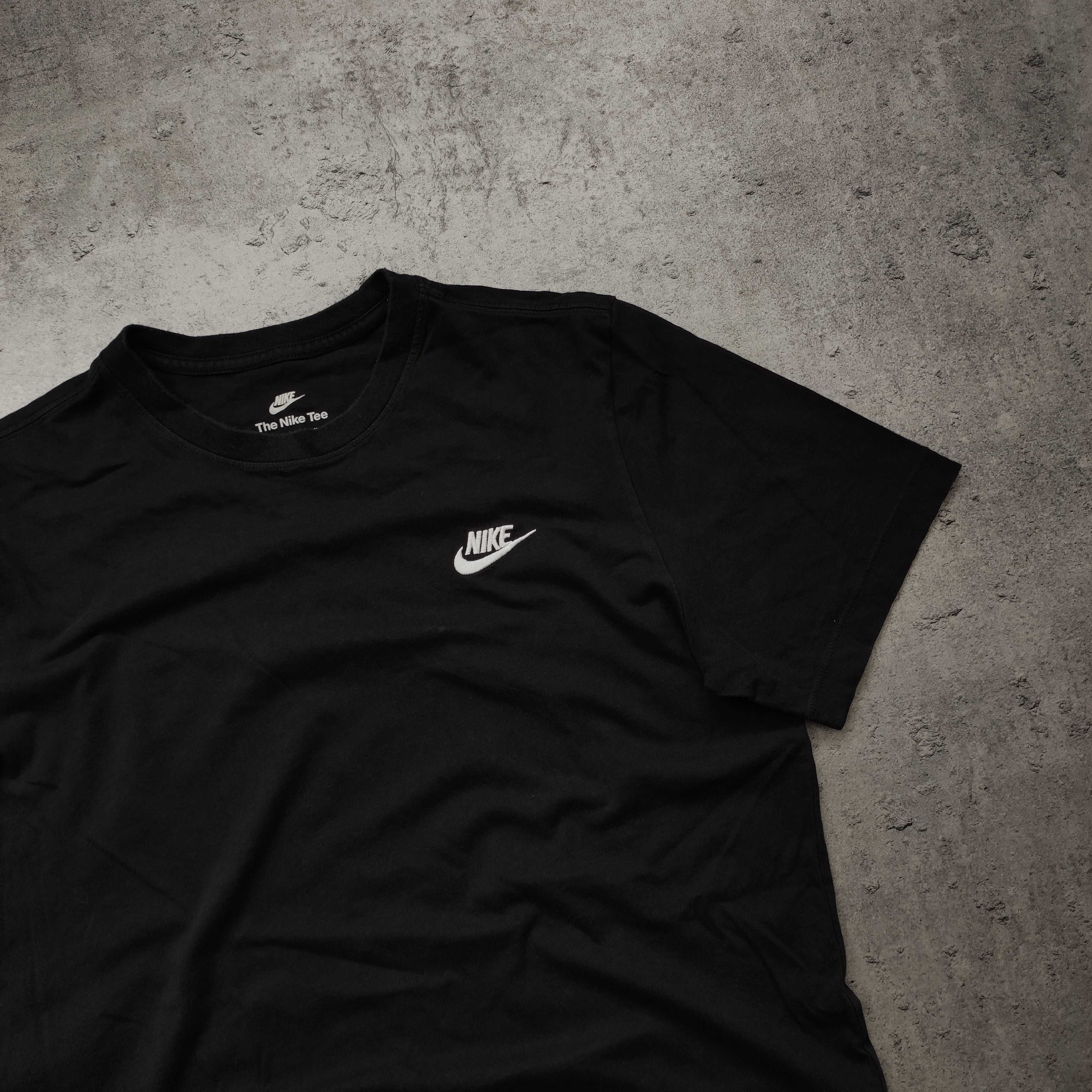 MĘSKA Koszulka Bawełna PREMIUM Czarna Haft Logo Nike Casual Sport