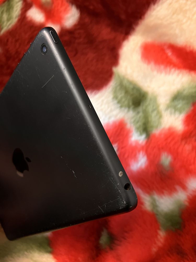 Планшет Ipad mini 16g A1432 Wi-Fi