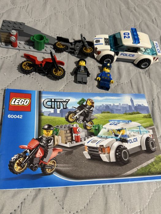 Lego 60042 z instrukcją
