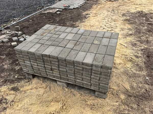 używana kostka brukowa 10x20x4 grubość 4cm - 20 zł/m2