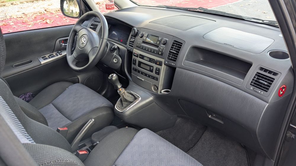 Toyota Corolla Verso 2002