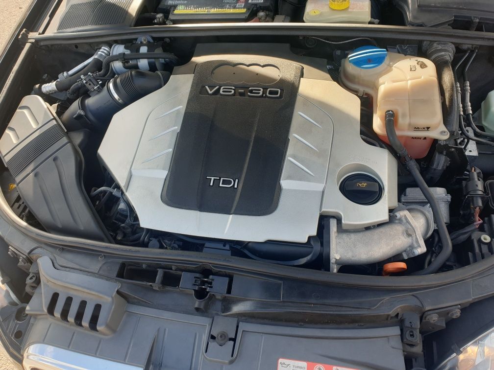 Audi a4 3.0tdi s-line