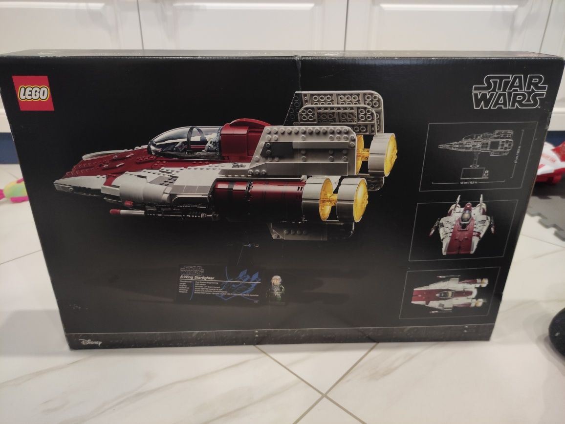 Lego 75275 Star Wars A-wing UCS