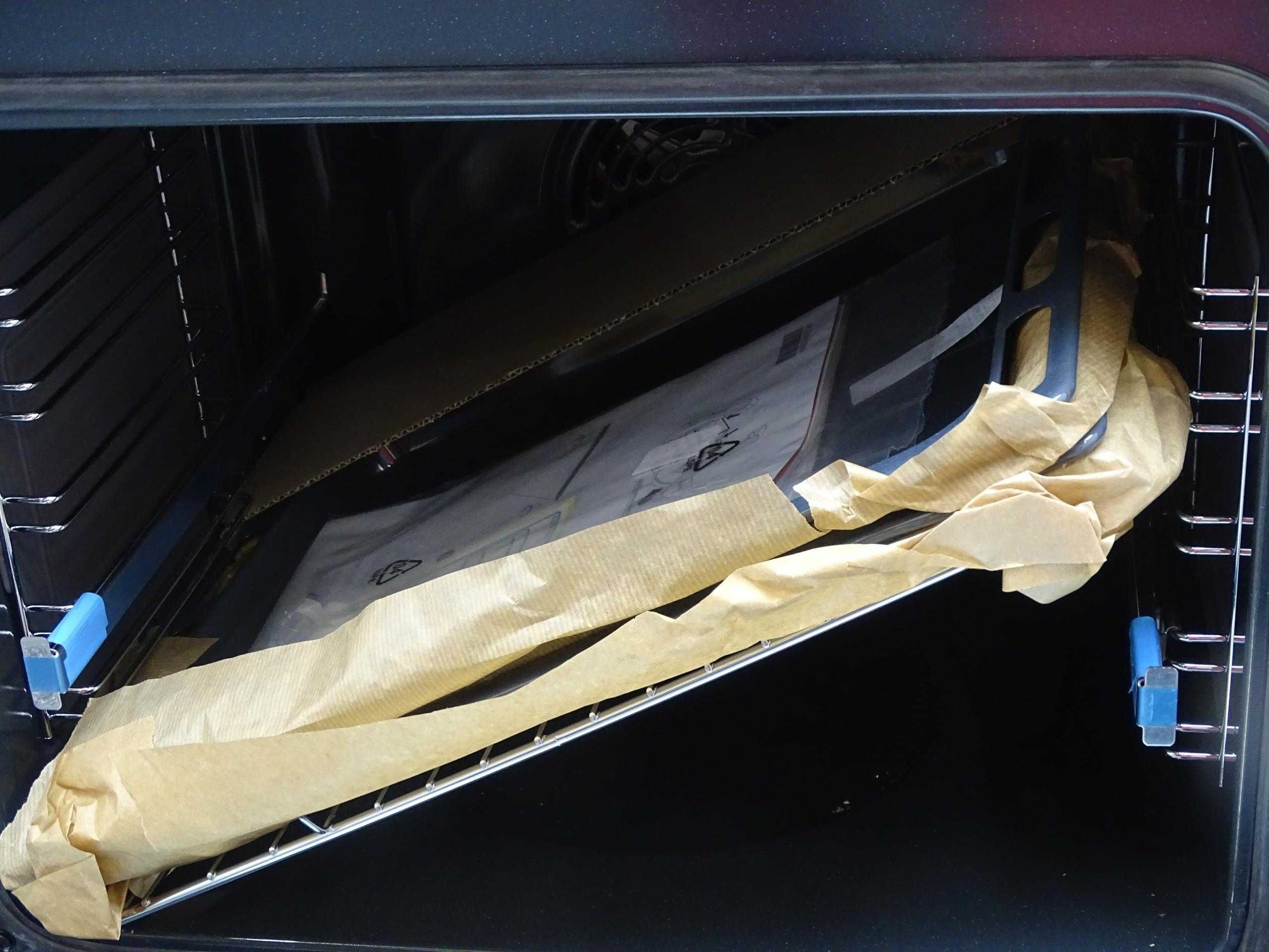 Piekarnik elektryczny parowy Whirlpool OAS KC8V1SW BLG Steam nowy