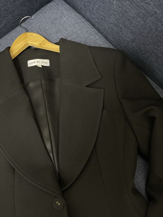 Приталений піджак One by one