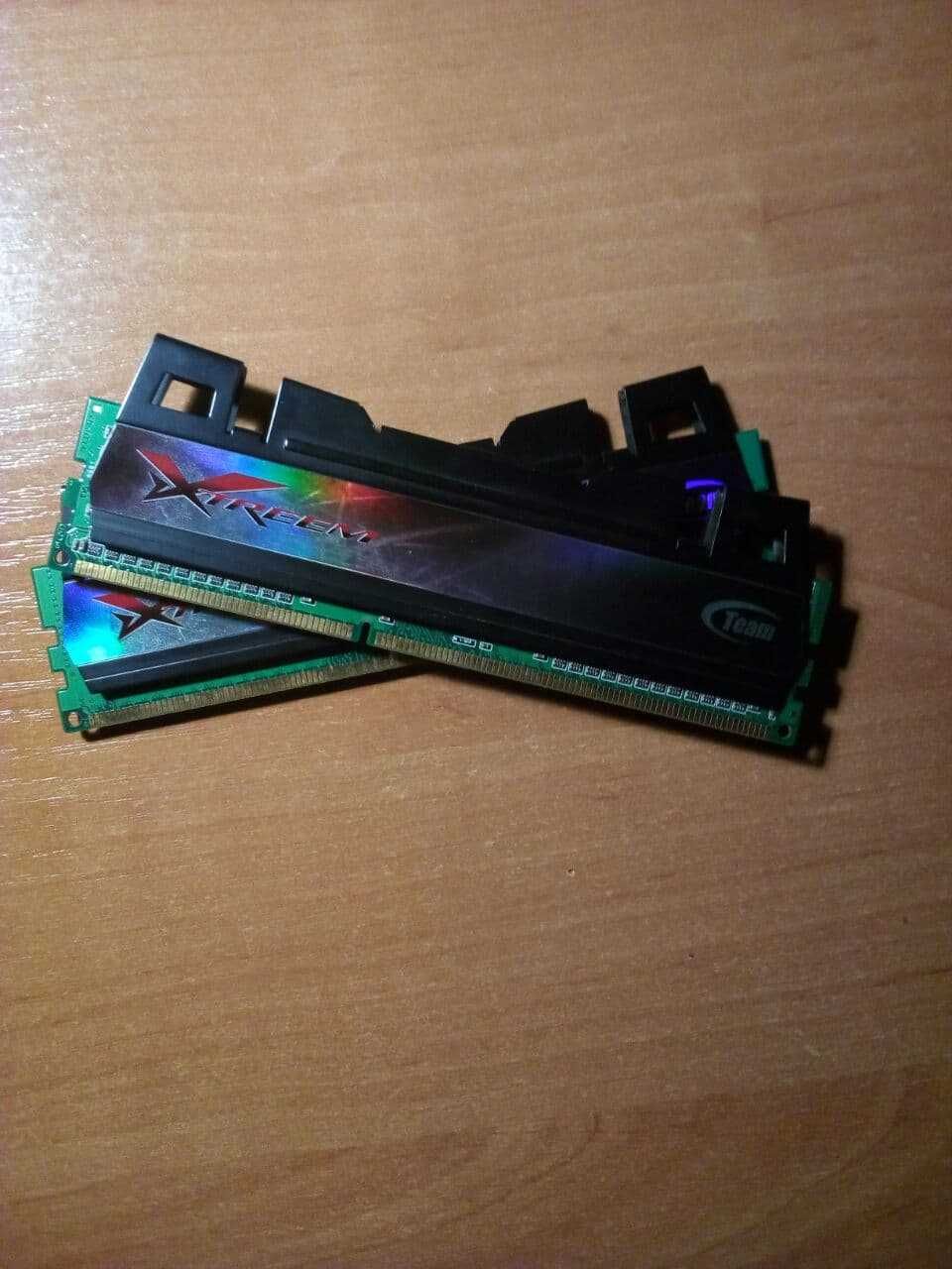 Оперативная память Team Group DDR3 2GBx2 1600Mhz