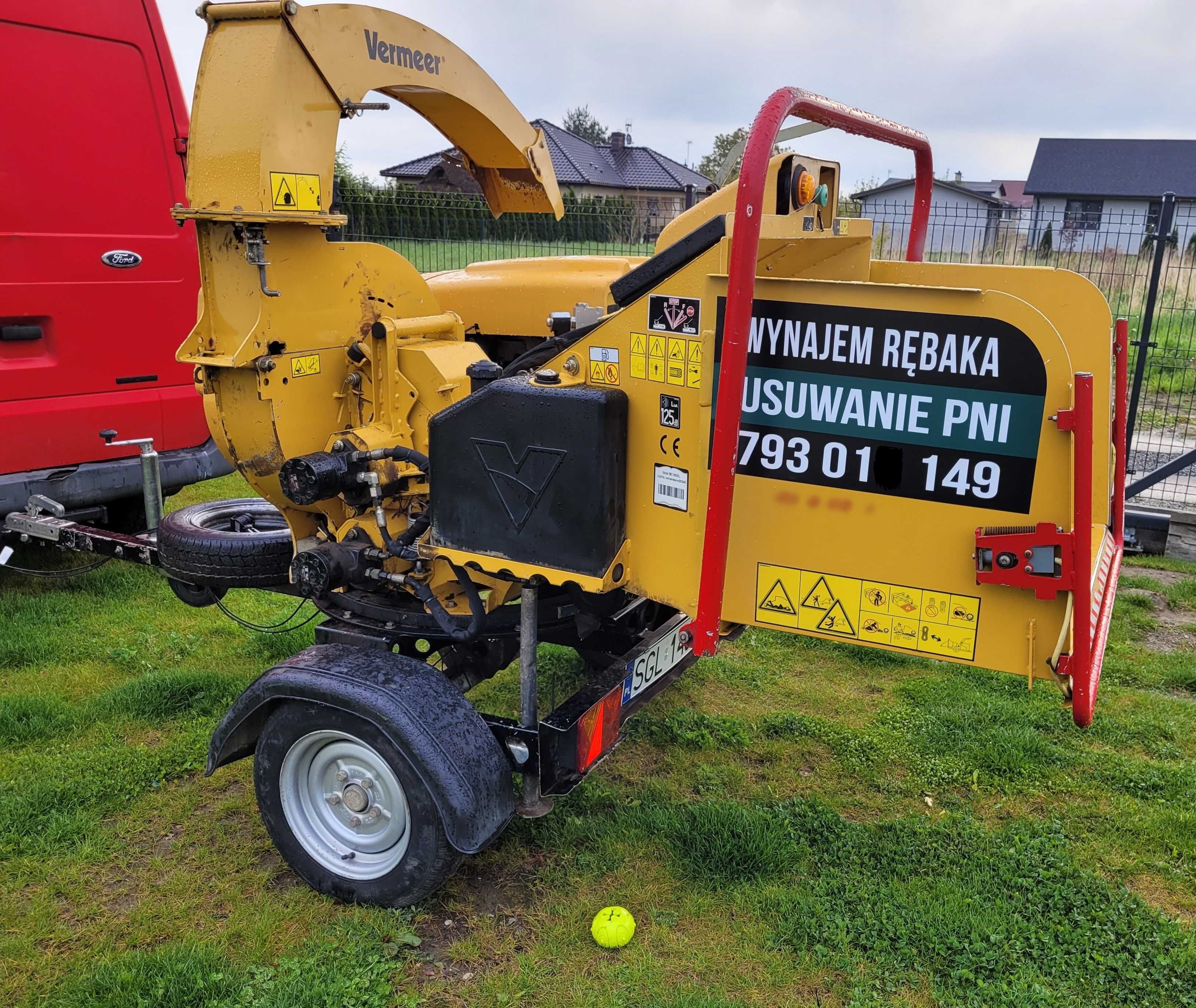 Wynajem rębaka rębak do gałęzi Vermeer usuwanie gałęzi mielenie