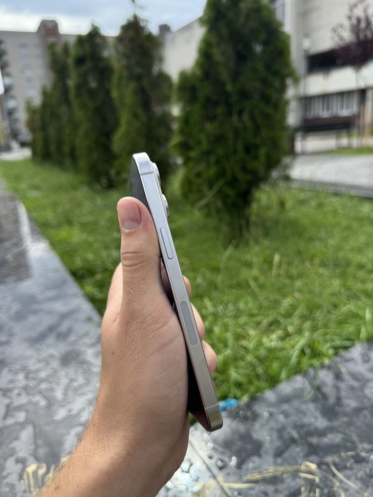 iPhone 15 Pro Max 256GB Natural Titanium