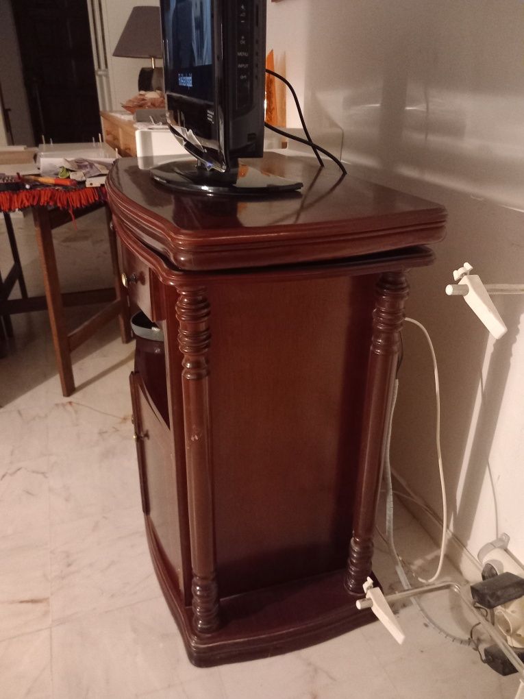 Movel para televisão  com bar