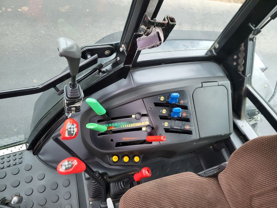 Ciągnik Deutz-fahr Agriplus 60 TUR . Claas case fendt