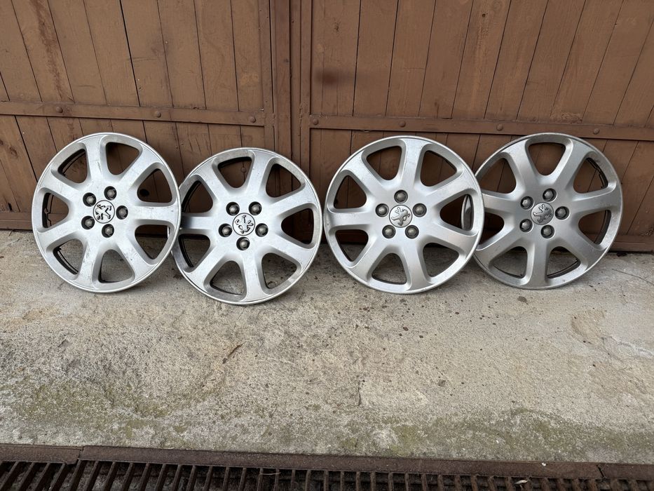 Felgi stalowe 4x108 R16 (*opony zimowe) GRATIS kołpaki