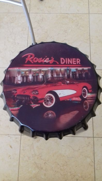 Rose's dinner: mesa de apoio ou banco NOVO