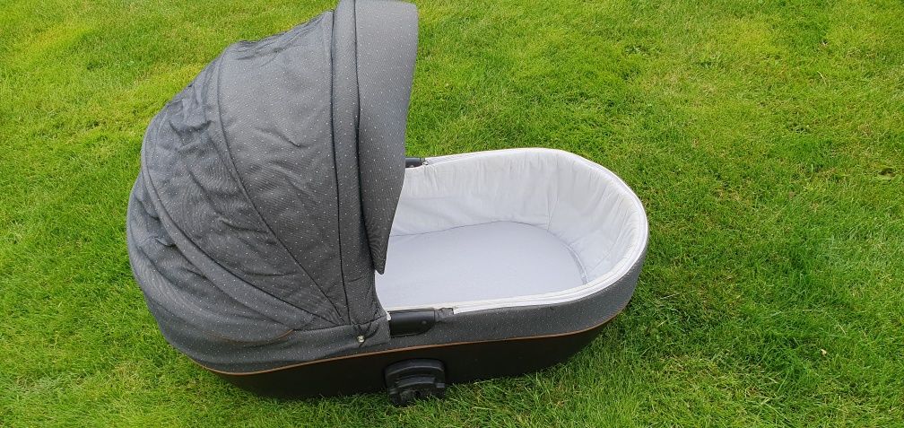 Wózek 2w1, gondola plus spacerówka Roan Bass Soft