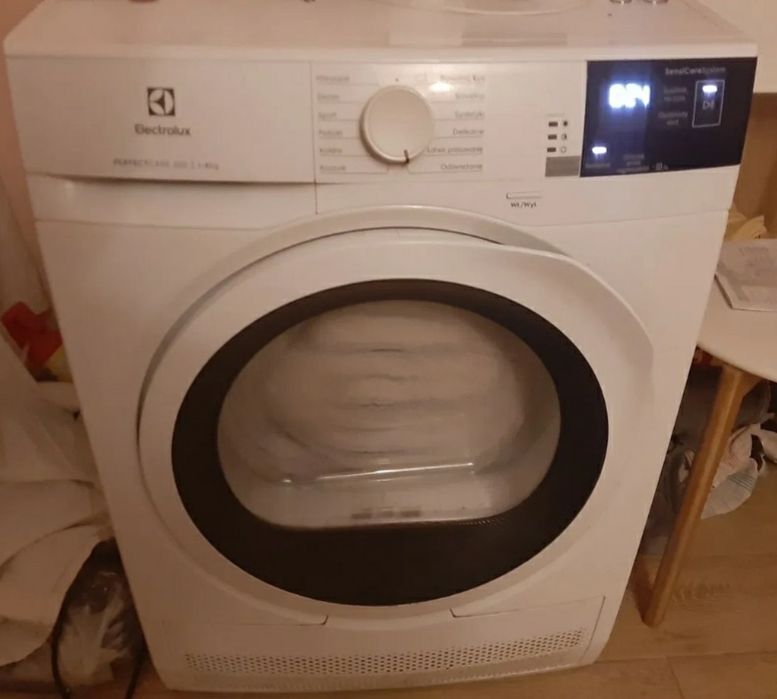 Suszarka Electrolux model ew6c428wp