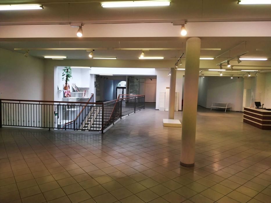 Do wynajęcia lokal 500 m kw. centrum Gniezna gastronomia usługi handel