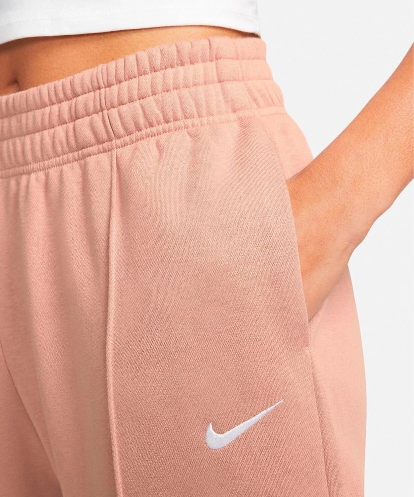 Штани Nike Sportwear Essential Pink оригинал