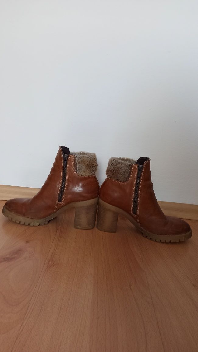 Buty zimowe skórzane, ocieplane lasocki, rozmiar 37