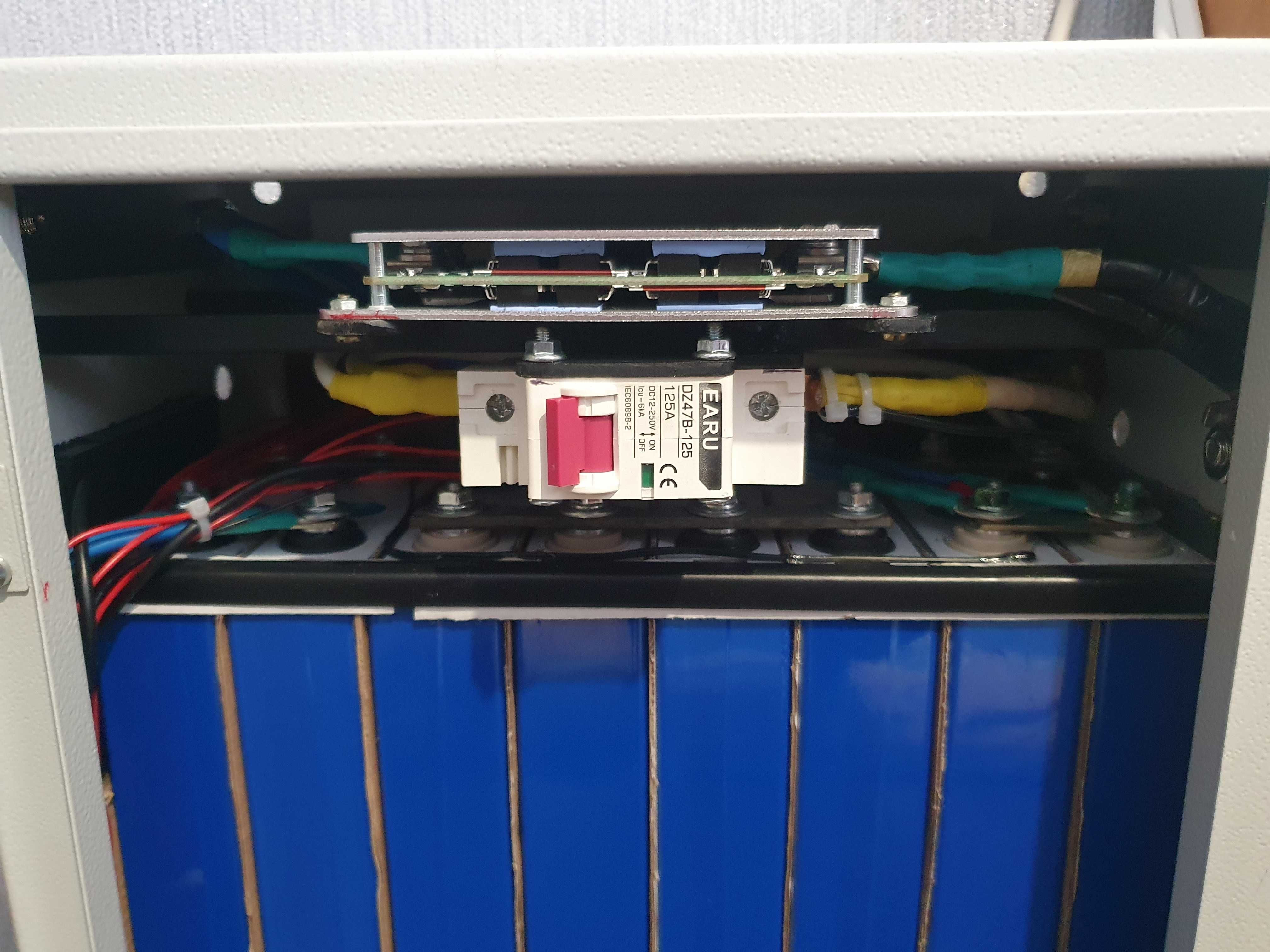 Акумуляторна збірка LiFePo4 EVE залізний корпус на 24в, 210Аг, 5.0 кВт