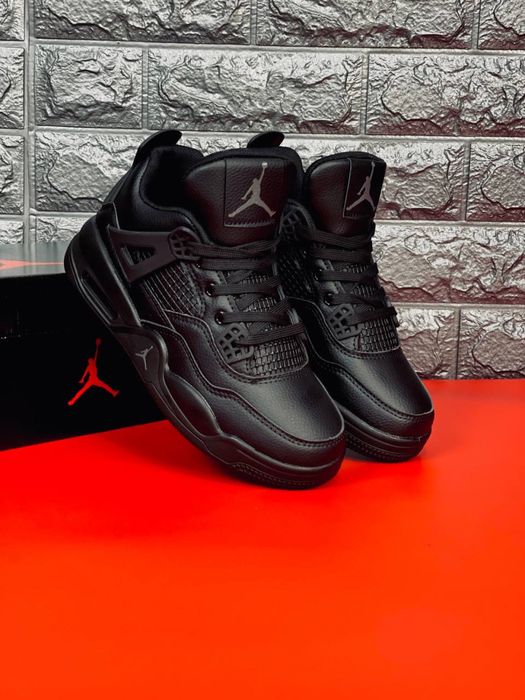 Зимние кроссовки черные Jordan / кожаные кросовки Джордан черные