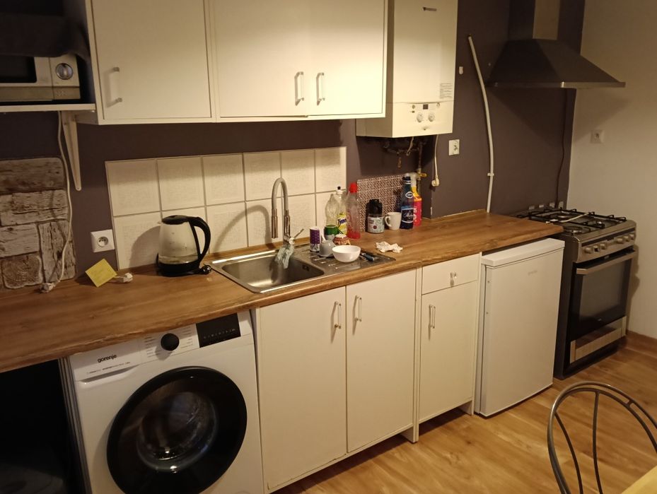 Wynajmę mieszkanie 2 pokojowe w Jeleniej Górze w okolicy Castoramy.