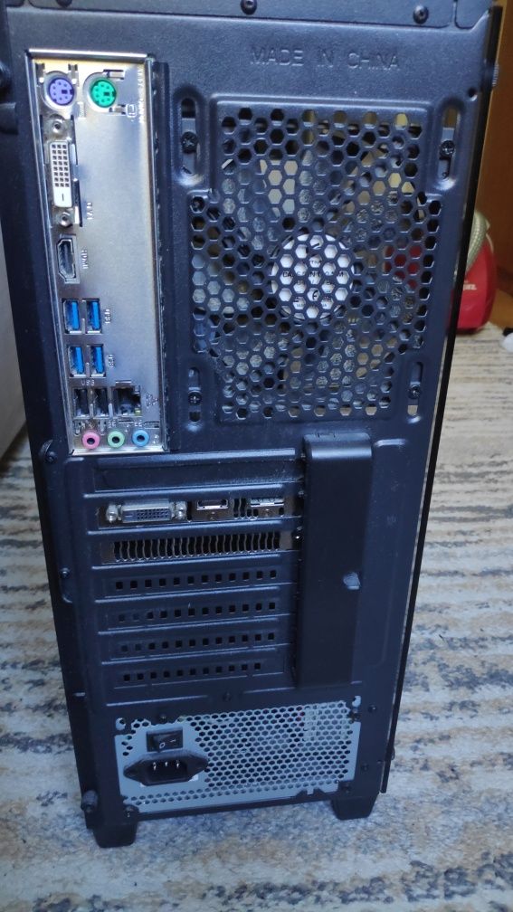 Komputer gamingowy win 10 gtx 1050ti 4gb AMD  ryzen 5, 2600 16GB RAM