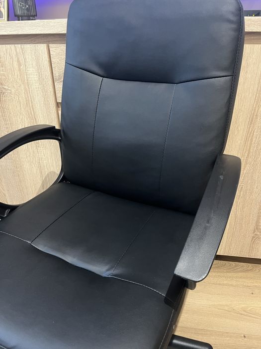 Fotel biurowy  regulowany