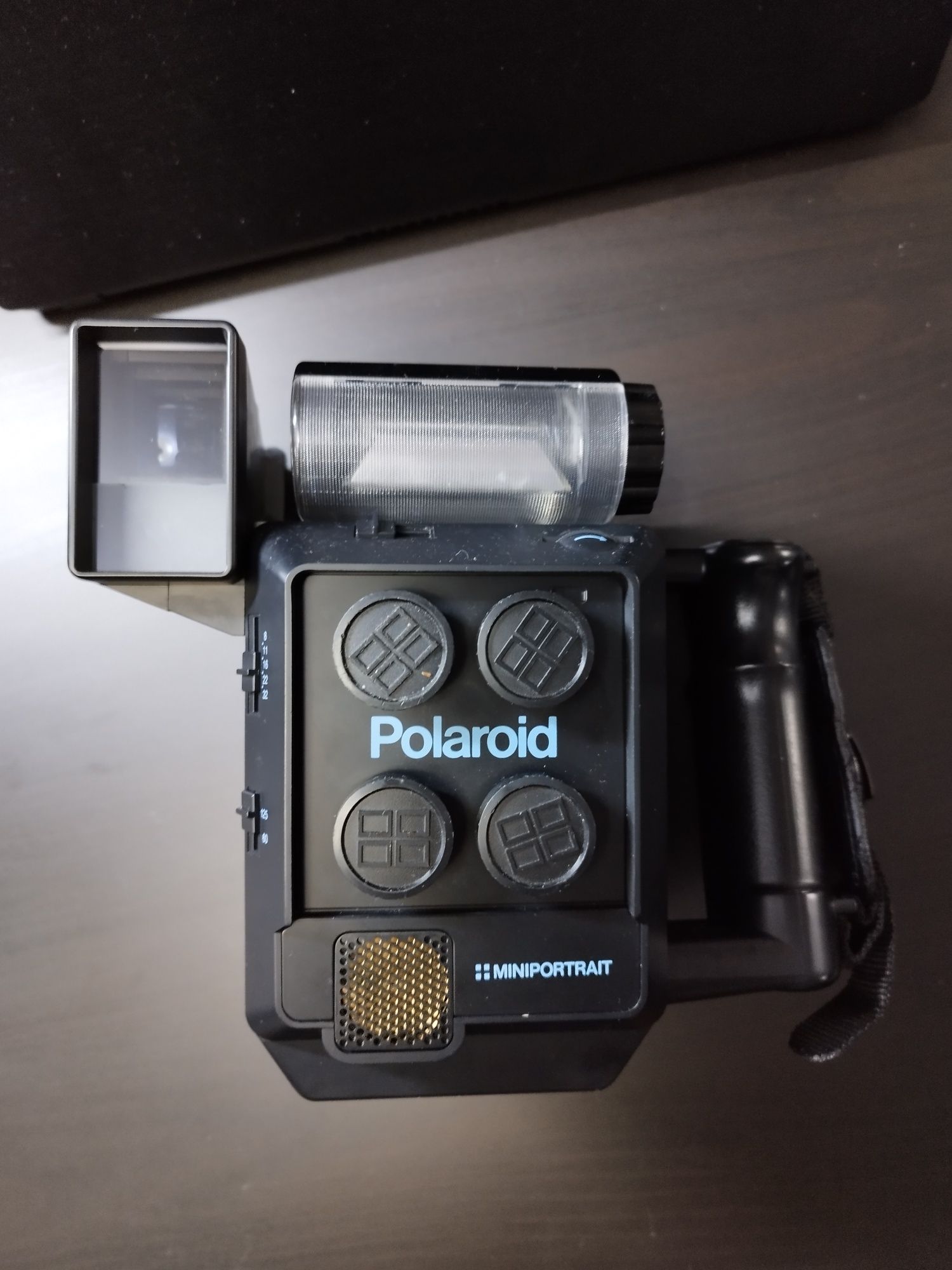 Polaroid miniportrait 403