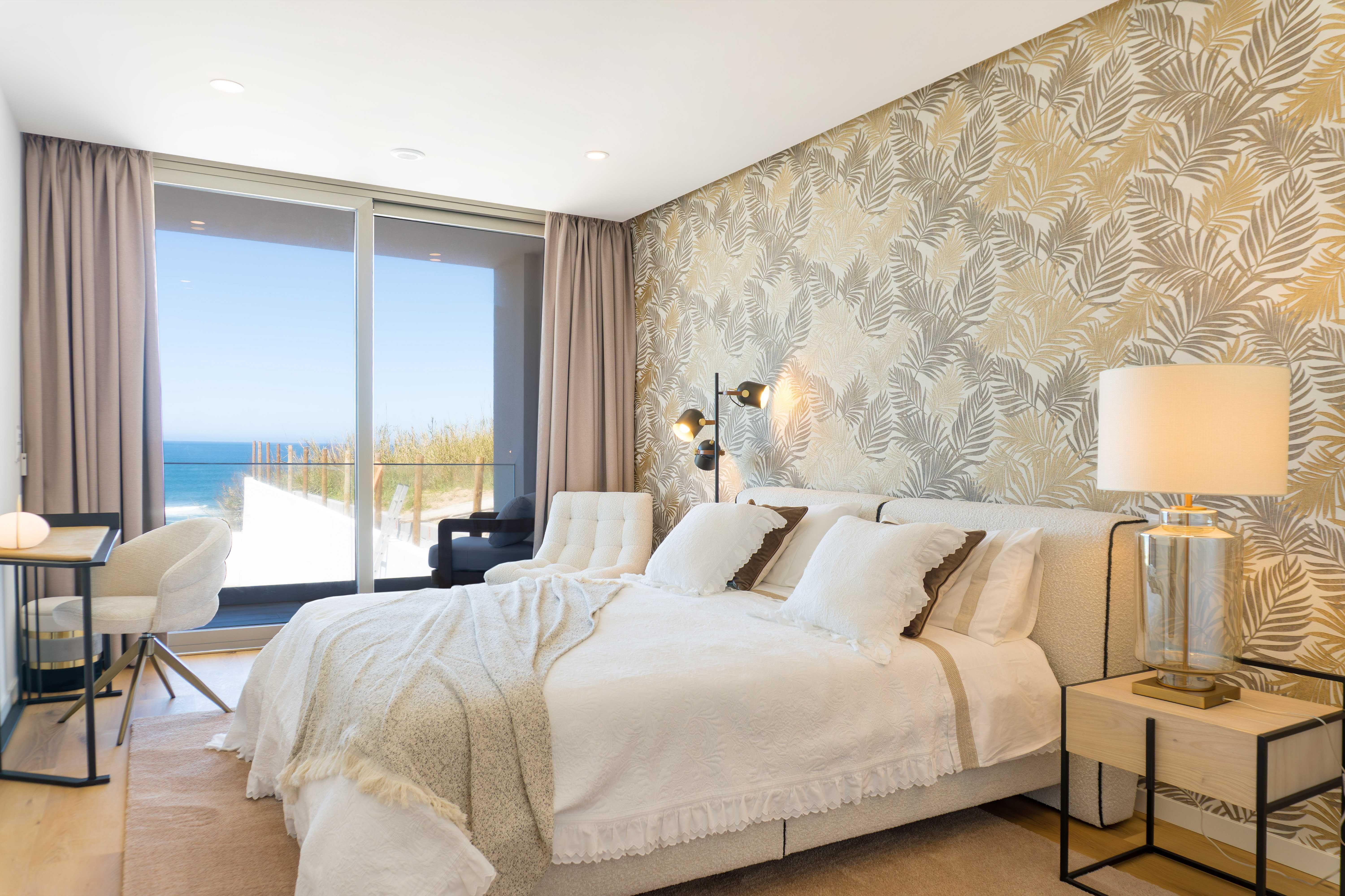 Moradia T3  com piscina a 150m da Praia com Vista Mar Deslumbrante