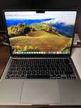 MacBook Air M3 2024