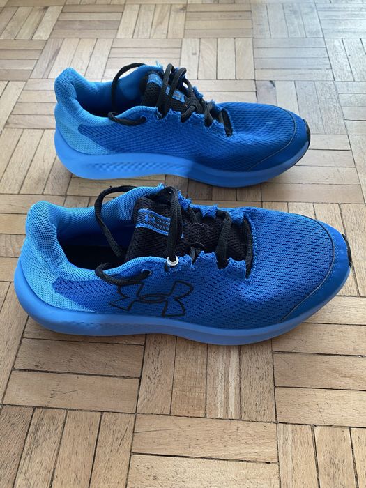 Buty Under Armour charged roz. 38