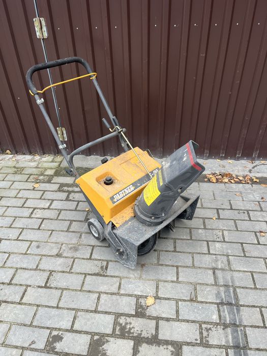 Odśnieżarka wirnikowa do sniegu Partner