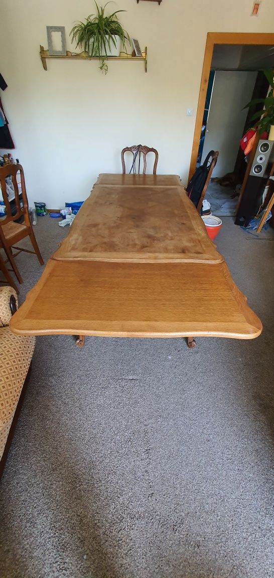 Stół drewniany lity