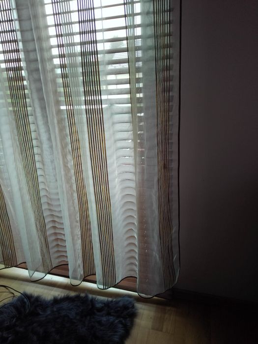 Firany okno i balkon