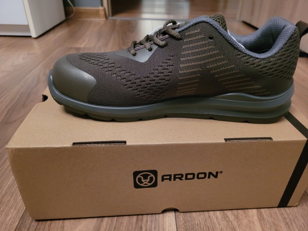 Obuwie robocze ARDON®FLYTEX O1 khaki