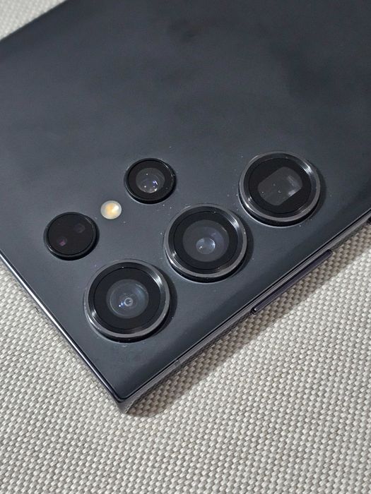 Samsung S23 Ultra 256gb. Excelente, como novo.