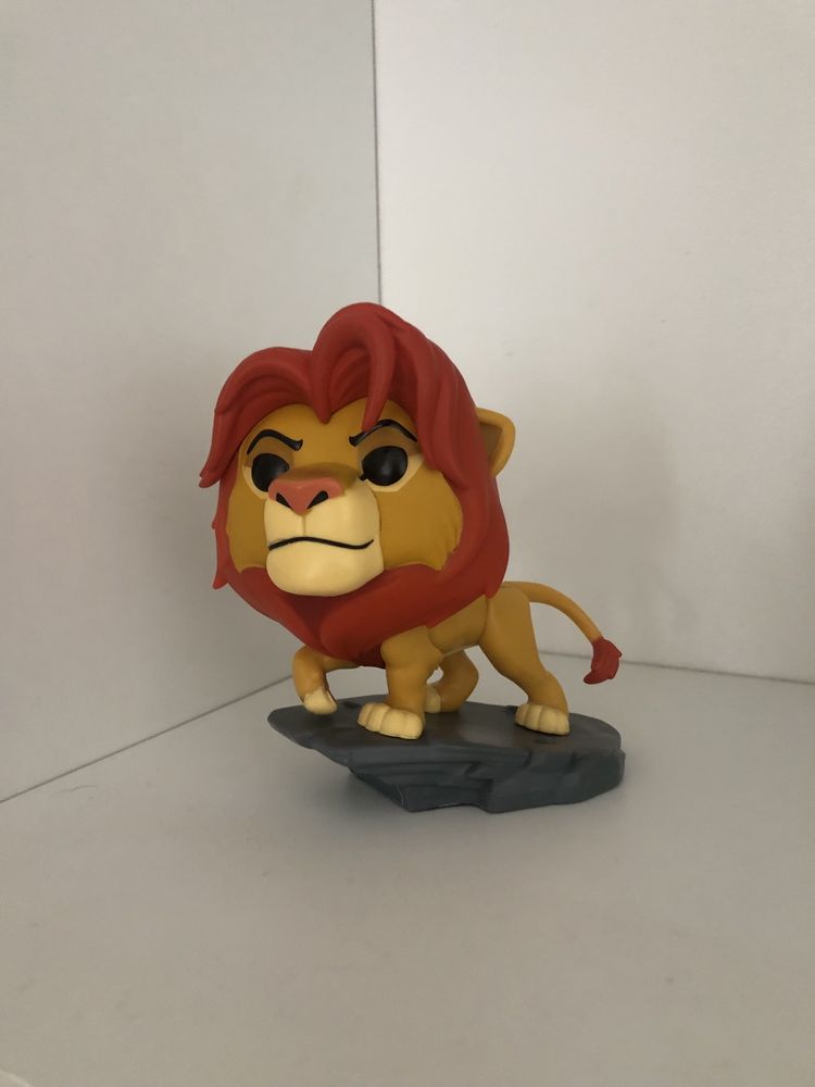 Funko pop Simba on Pride Rock