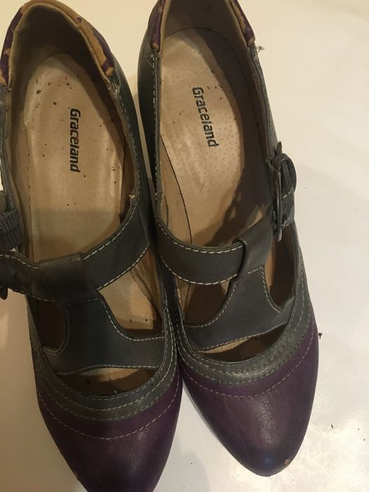 Buty damskie na obcasie dwukolorowe